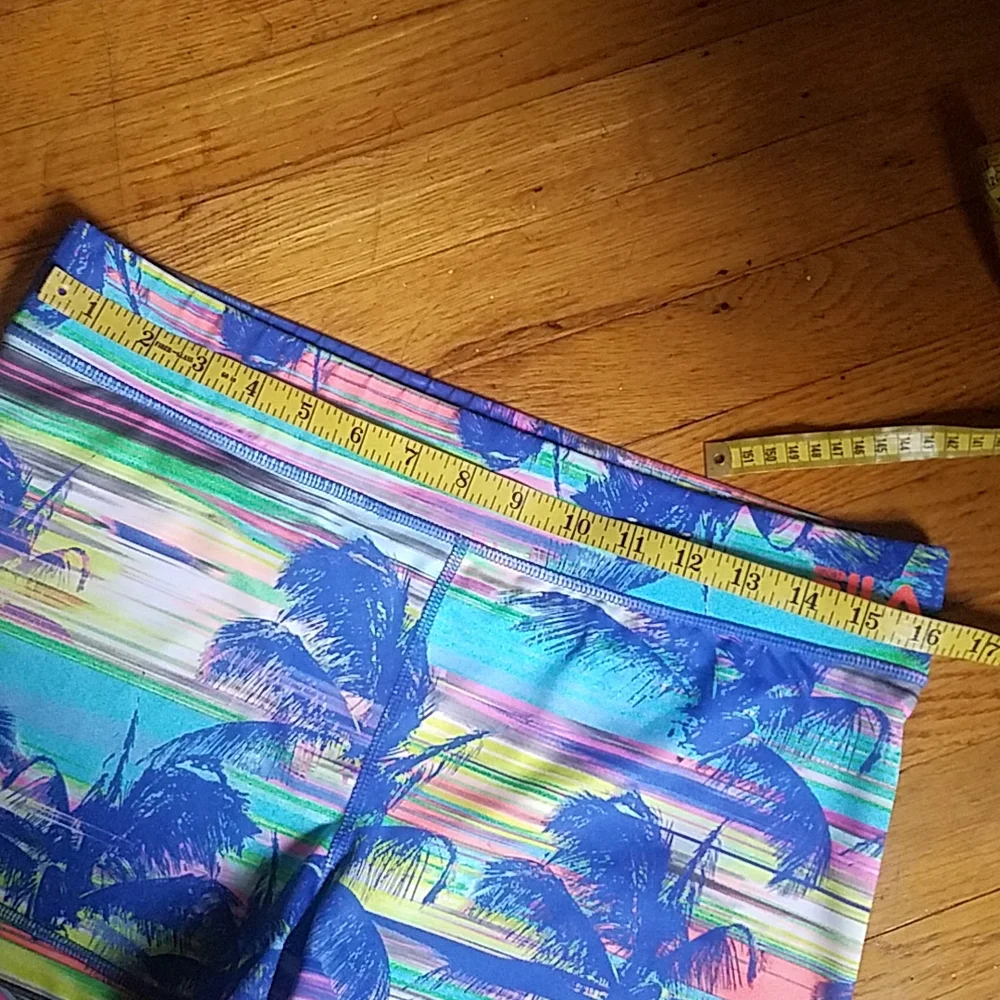 Fila sport tropical running shorts size large - Picture 6 of 6